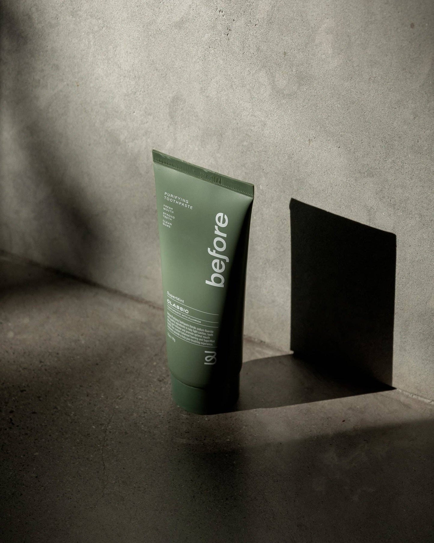 Anti-Cavity SuperMint Classic Toothpaste (Fluoride)